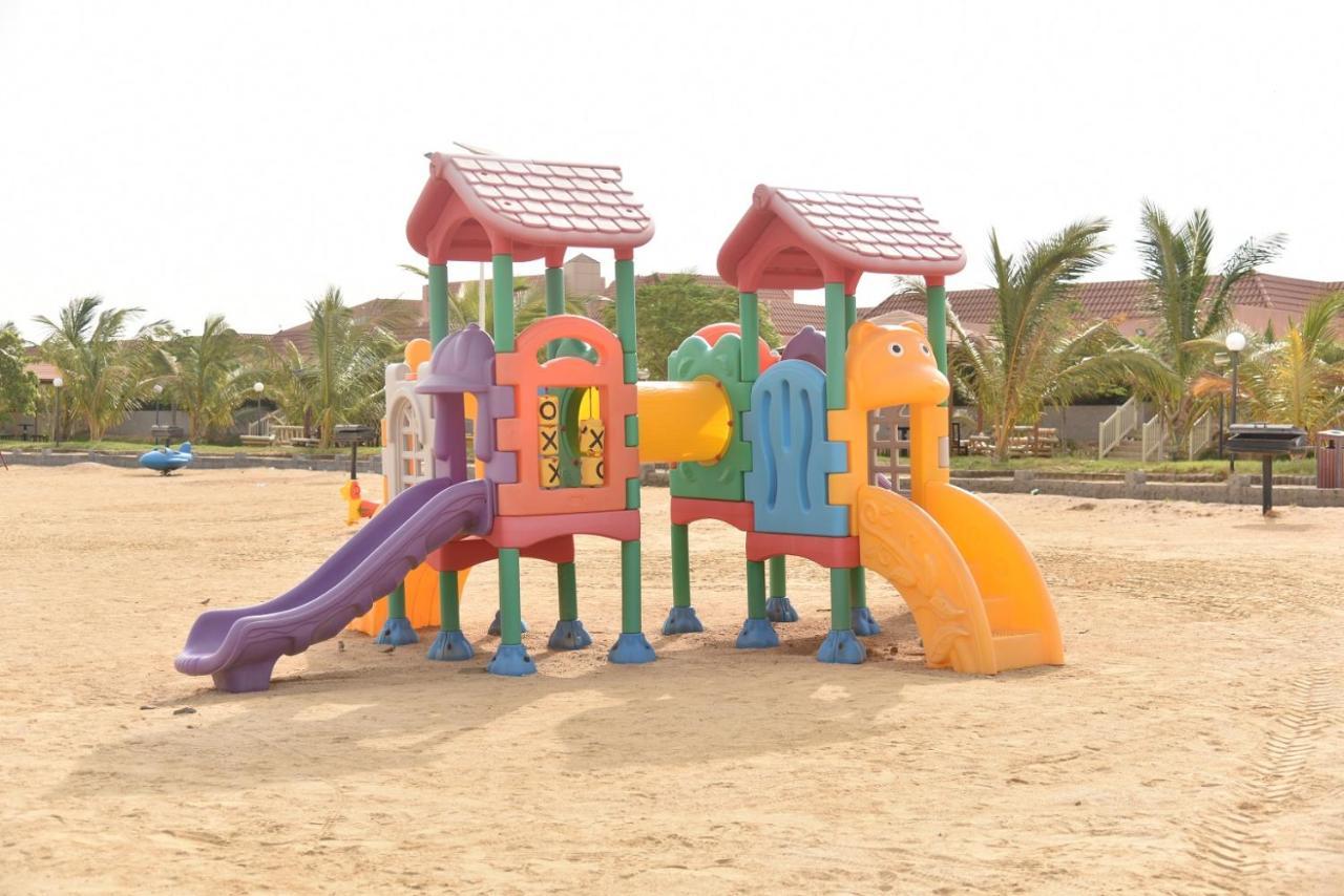 & Golden Marina Yanbu